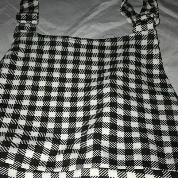 NWOT SHEIN polyester overalls - Picture 5 of 11